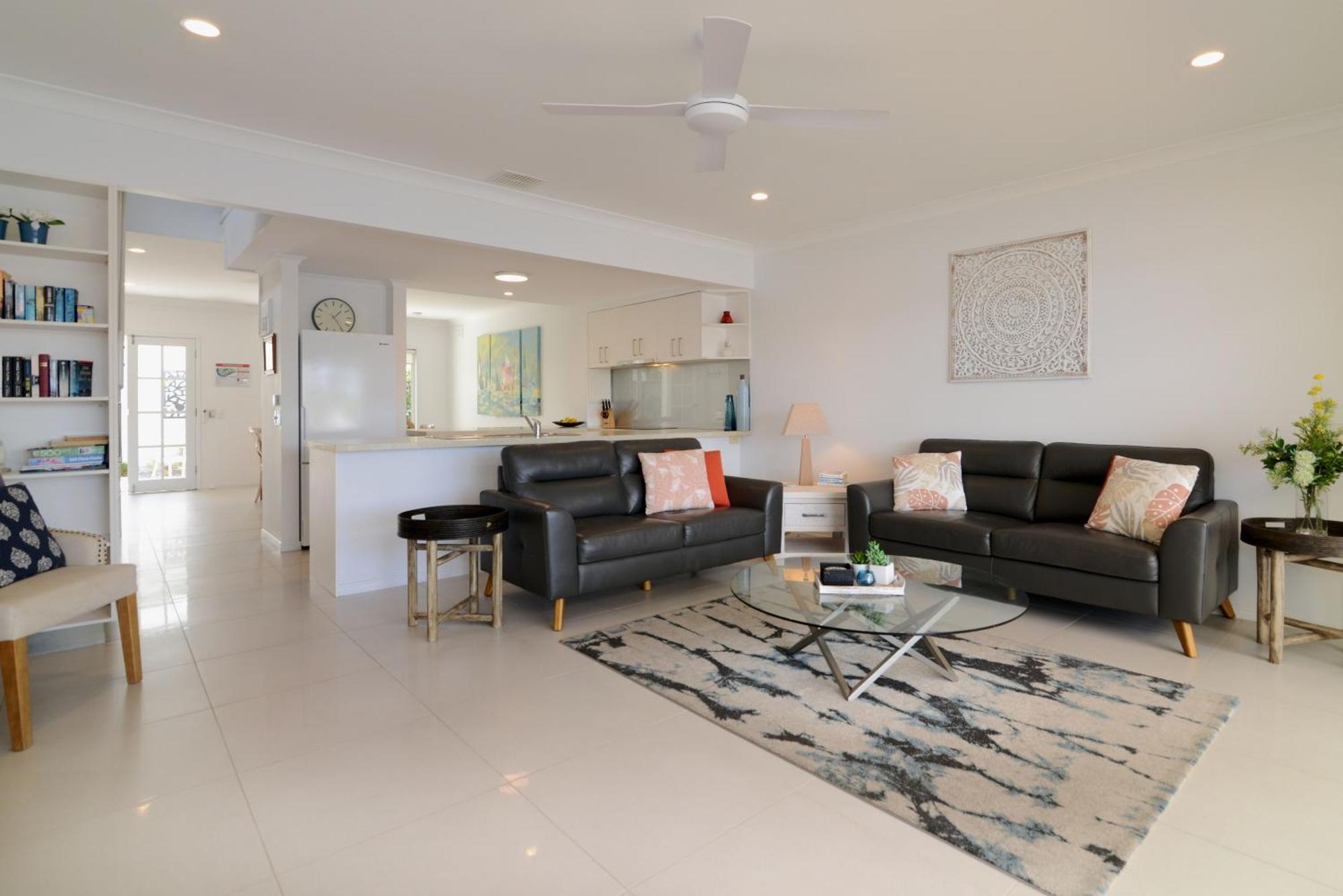 Noosa Entrance Waterfront Resort Noosaville Εξωτερικό φωτογραφία