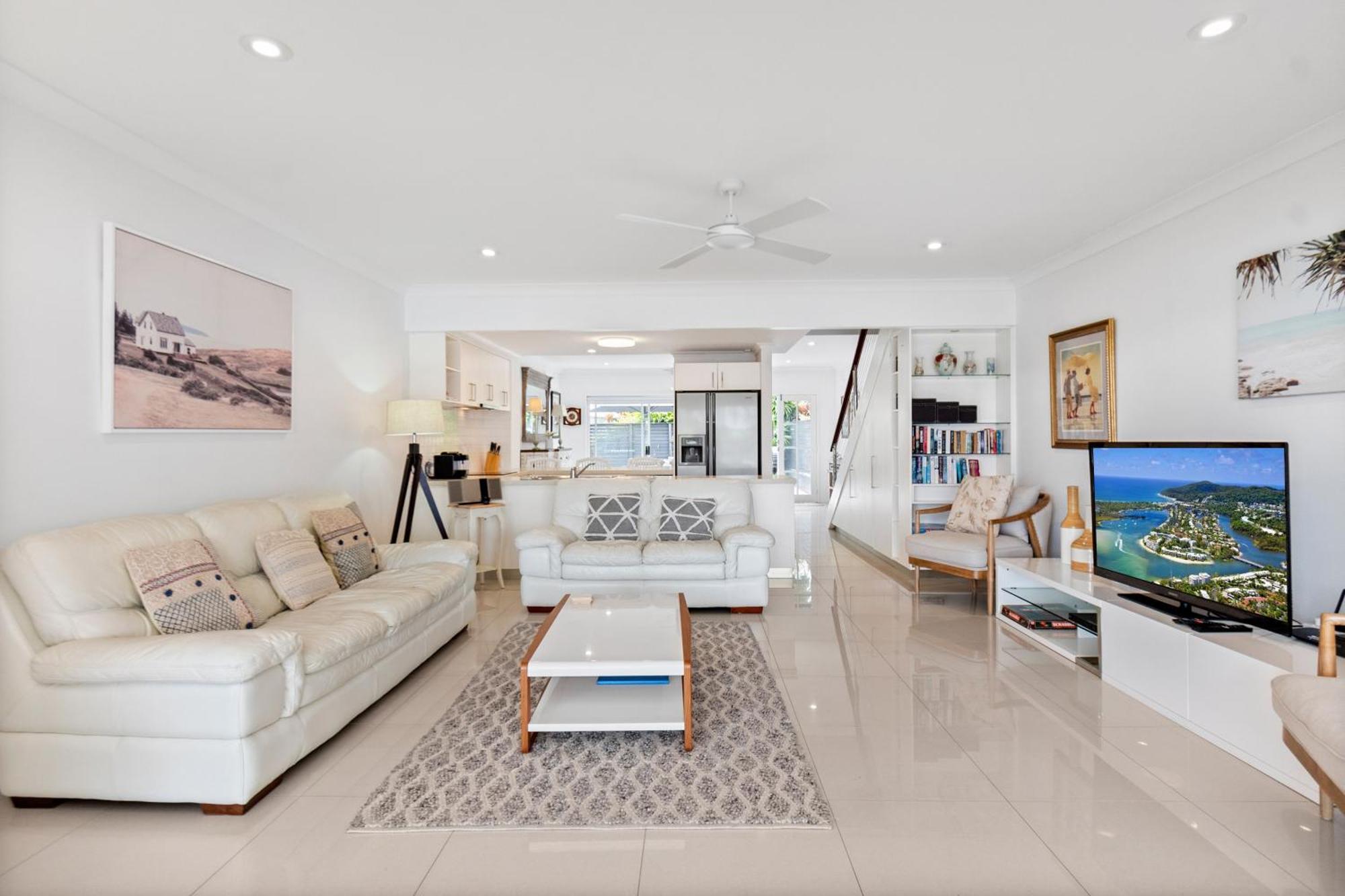 Noosa Entrance Waterfront Resort Noosaville Εξωτερικό φωτογραφία